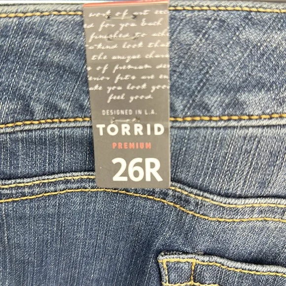 Don’t miss OUT 👀! NWT - fresh pair of skinny 👖 anyone? These are premium ultra - Picture 14 of 16